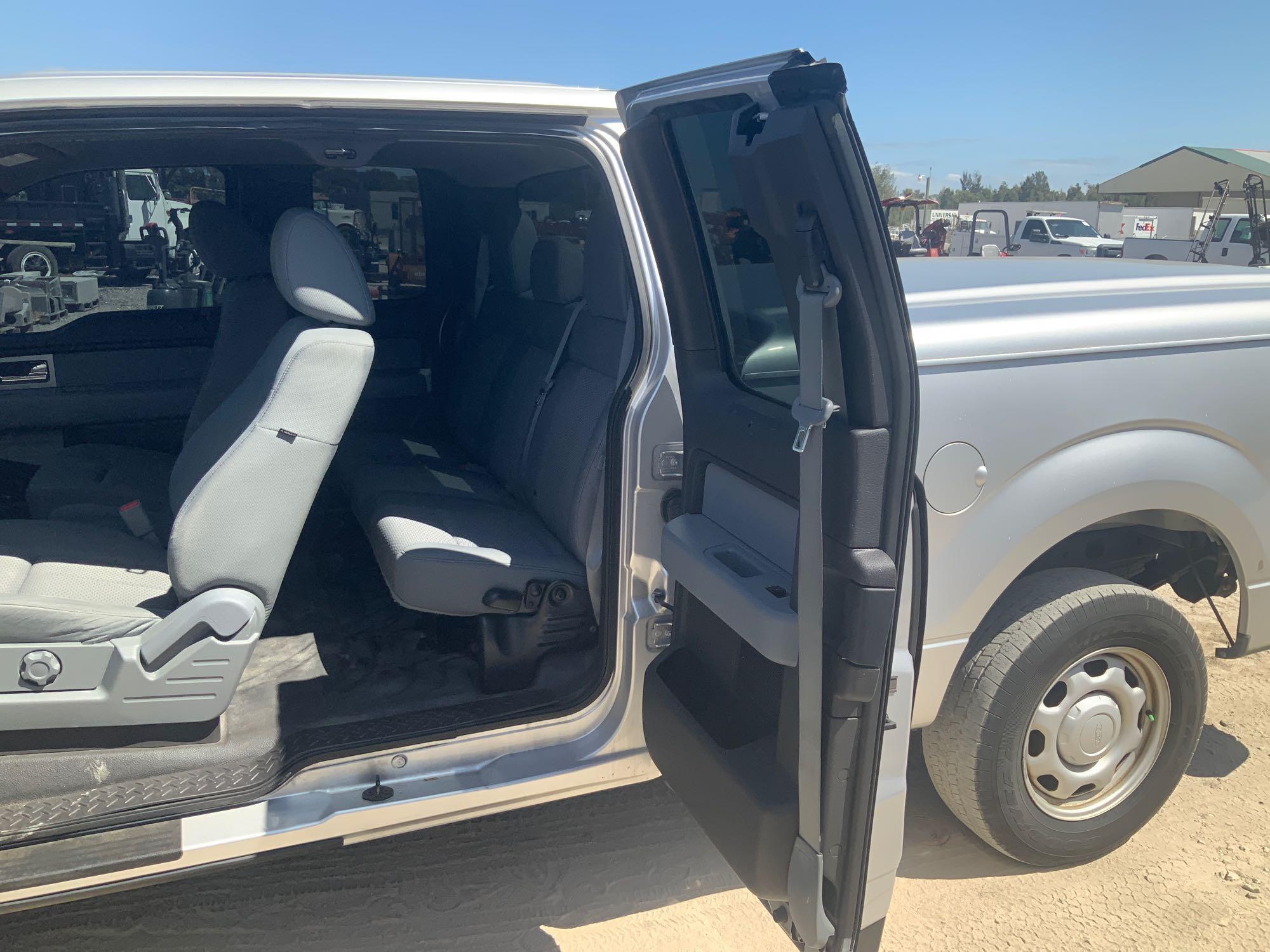 2011 Ford F-150 Ext Cab Pickup Truck