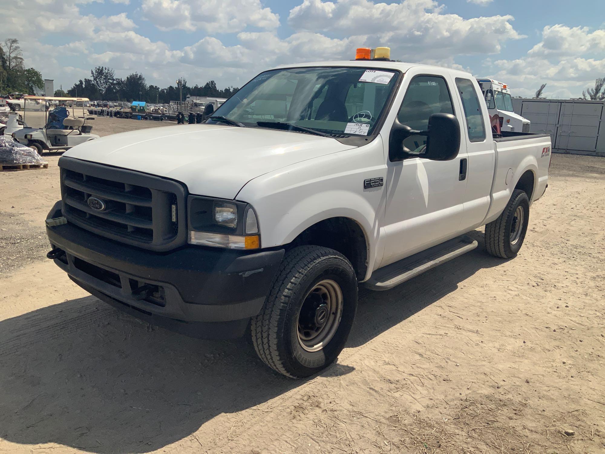 2003 Ford F-250 4x4 Extended Cab Pickup Truck