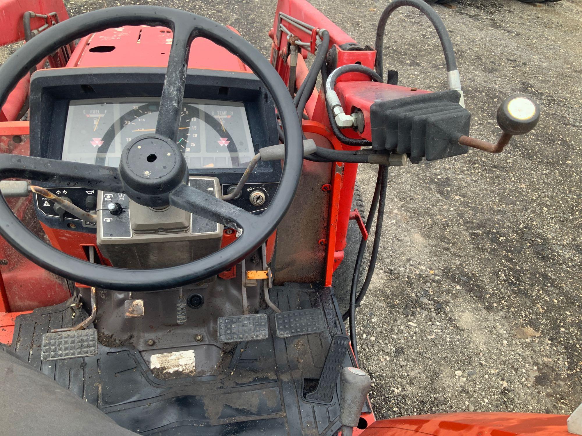 Massey Ferguson MF1250 4WD Loader Backhoe Tractor