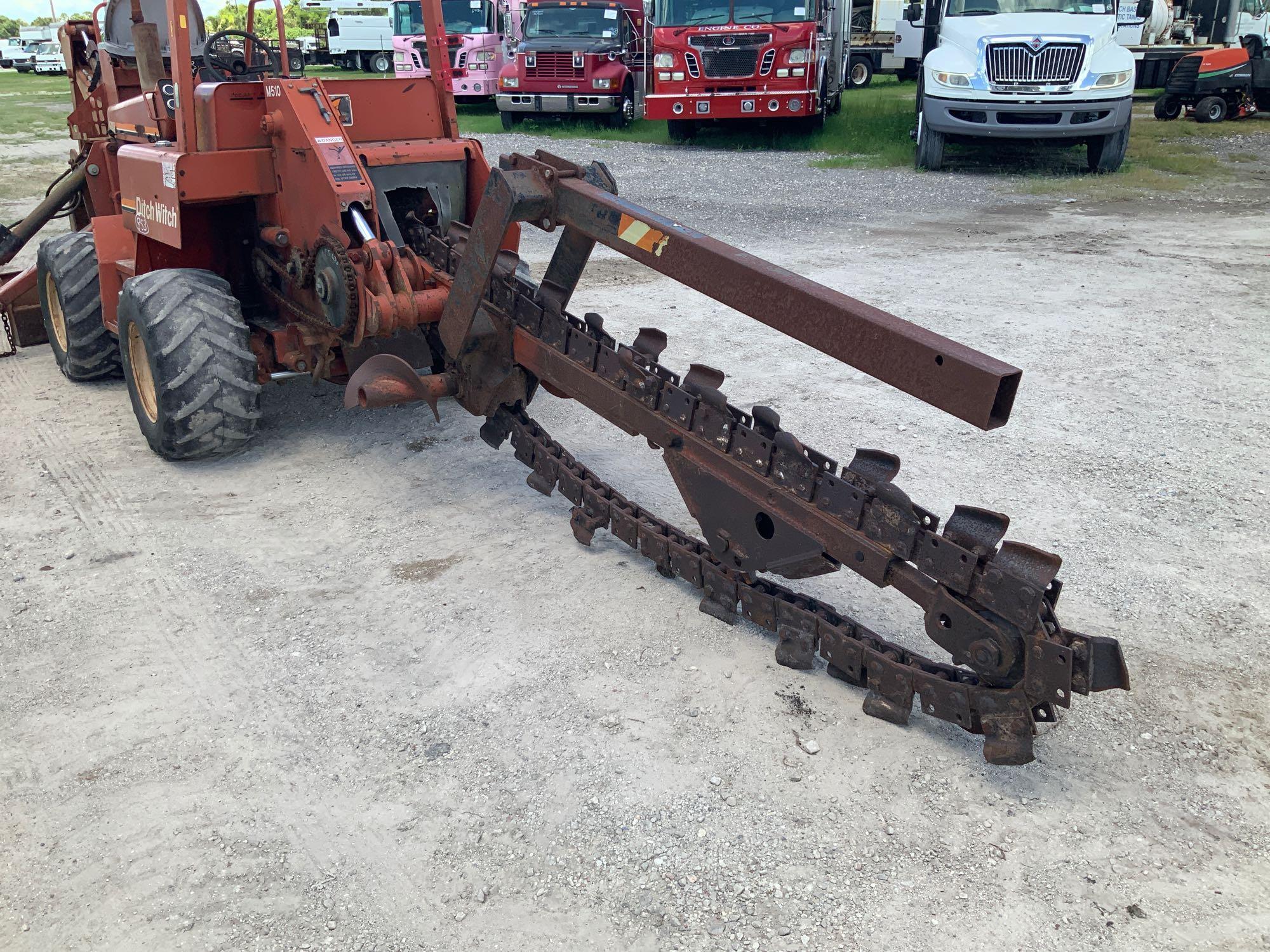 2001 Ditch Witch 5110DD Trencher Backhoe