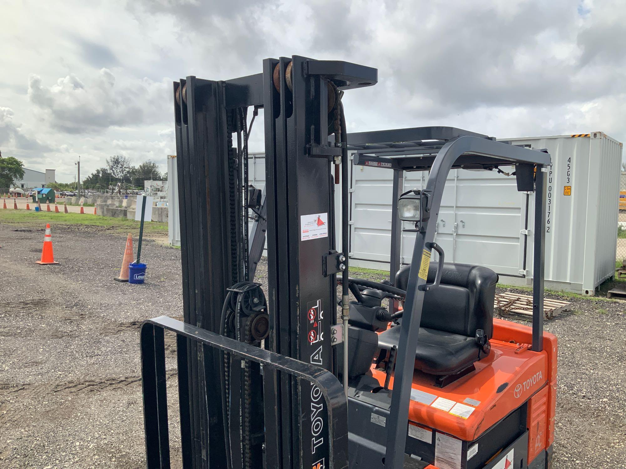 Toyota 7FBEU20 Hard Tire 36V Electric Forklift