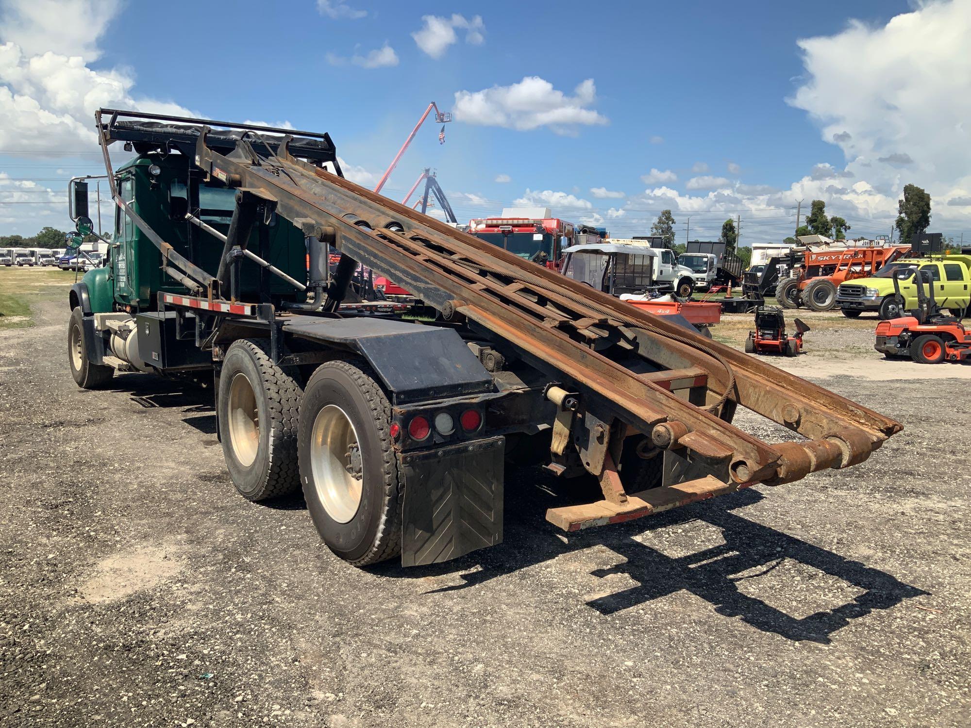 2005 Mack CV713 Granite T/A Rolloff Dumpster Truck