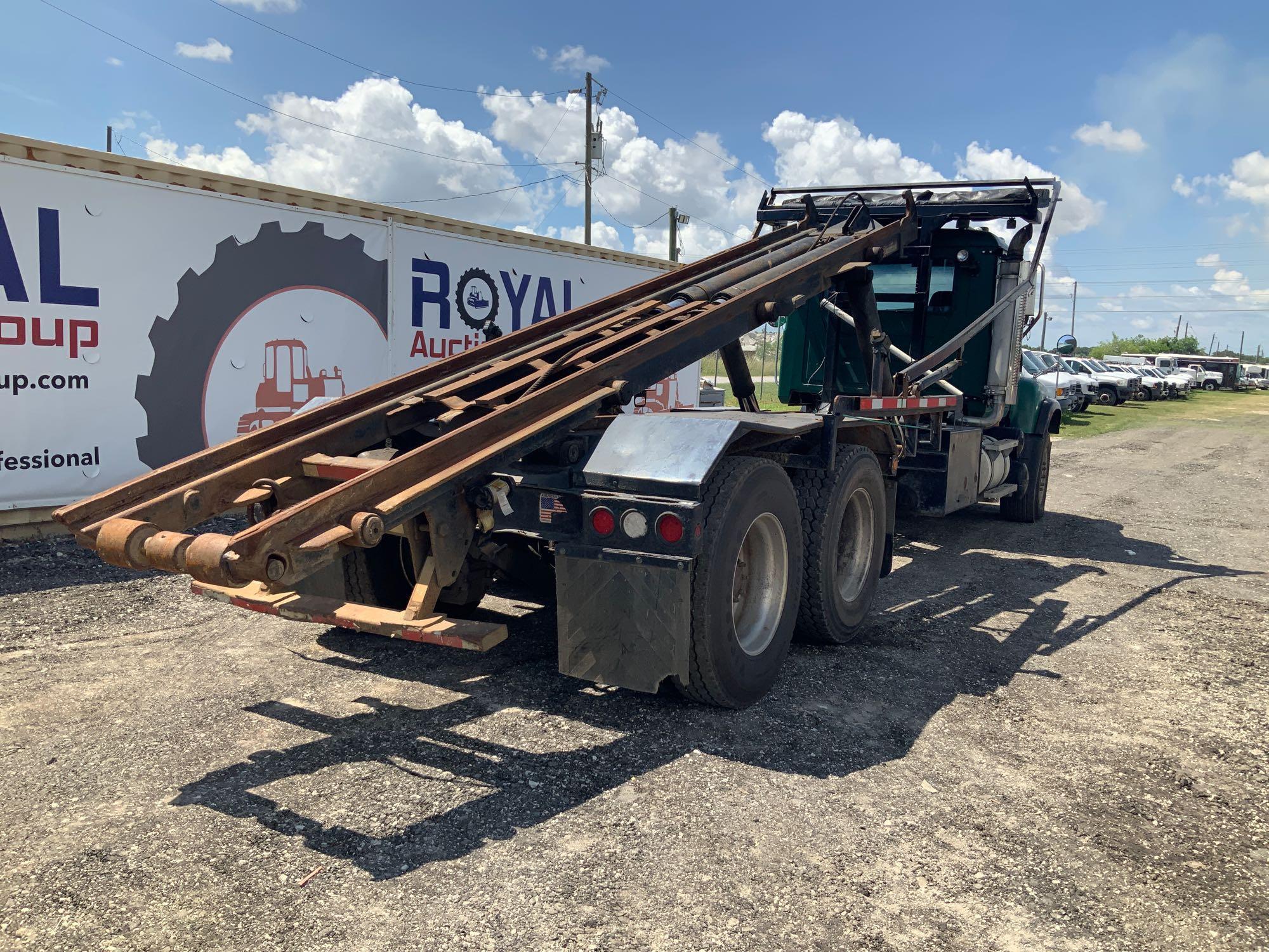 2005 Mack CV713 Granite T/A Rolloff Dumpster Truck