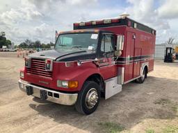 2001 International 4700 Ambulance