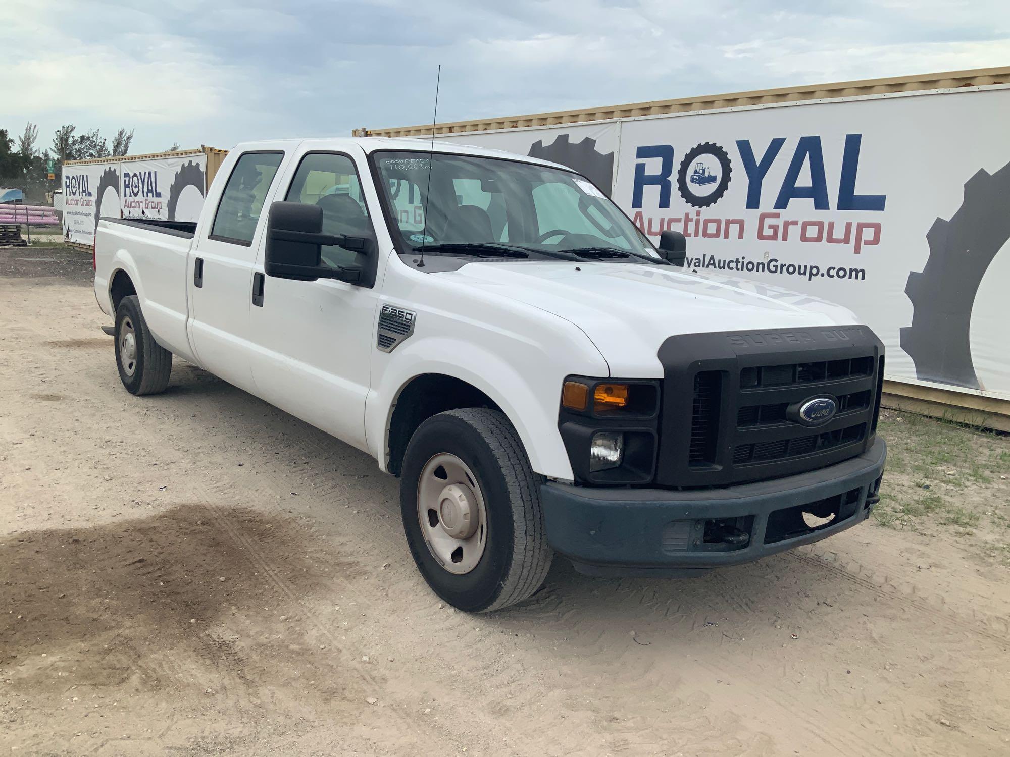 2009 Ford F-350 Crew Cab Pickup Truck