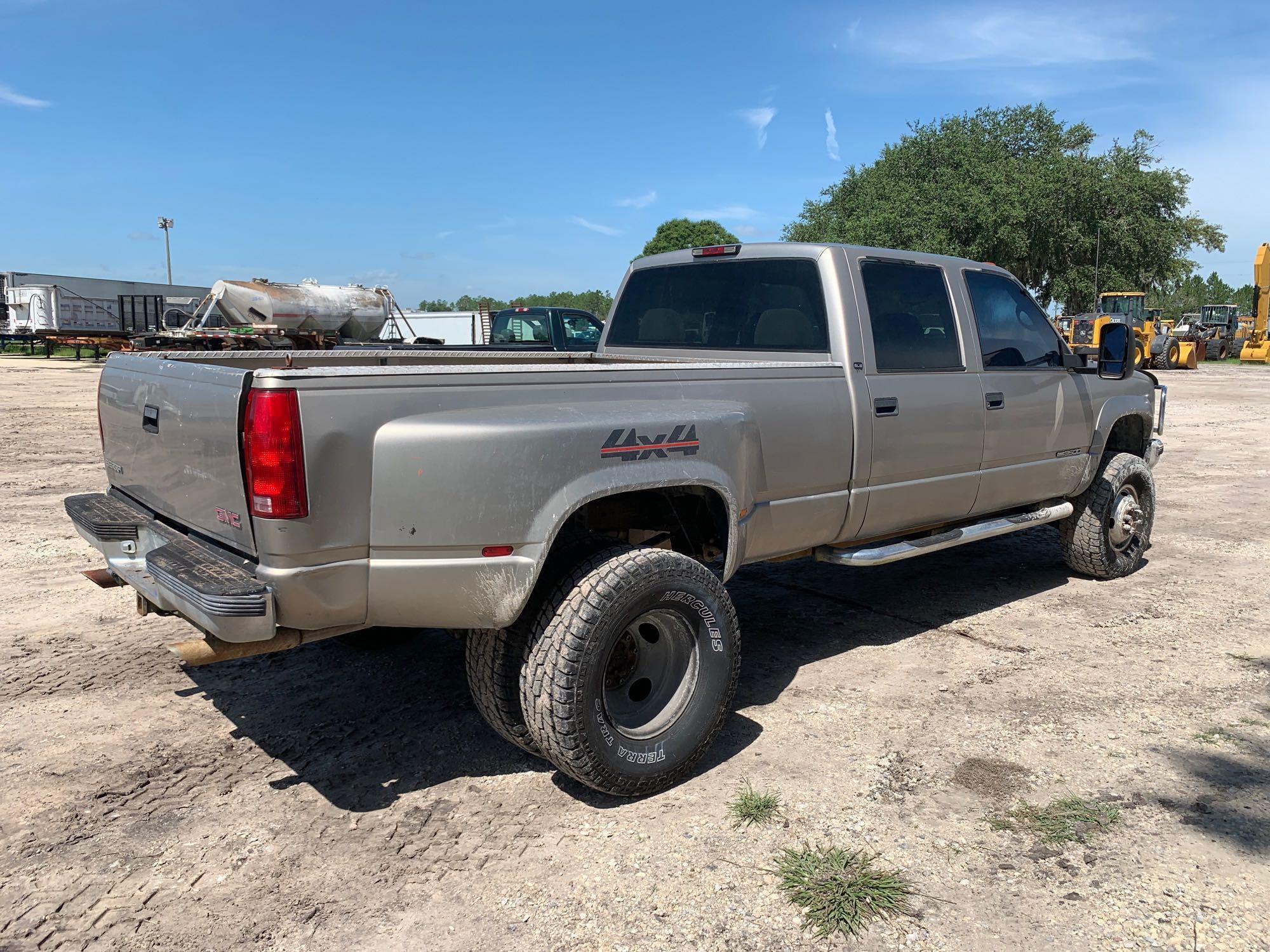 1998 GMC Sierra 3500 4x4 Crew Cab Dually Pickup Truck