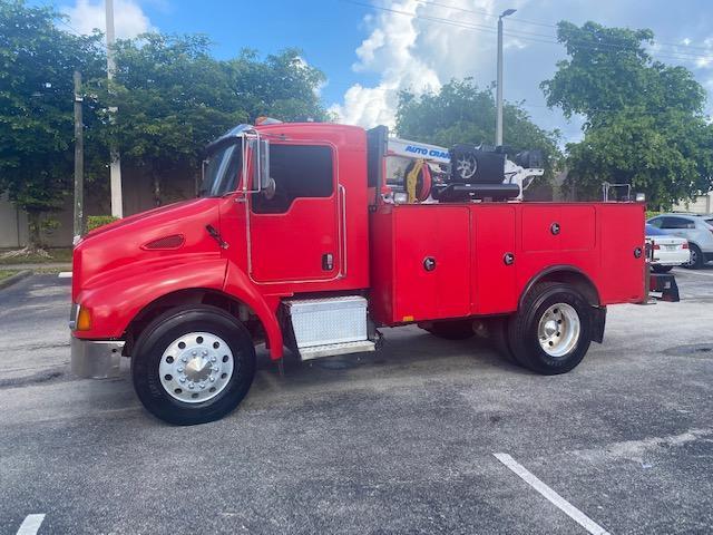 2008 kenworth T300 Mechanics Service Truck