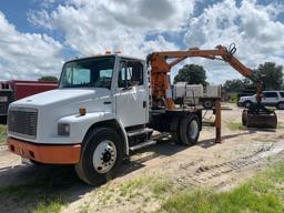 2002 Freightliner FL70 Petersen Grapple Truck