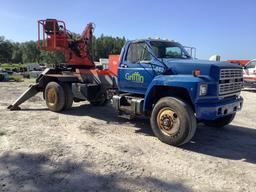 1992 Ford F800 Grapple Truck