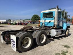 1995 Mack CH613 T/A Daycab Semi Truck