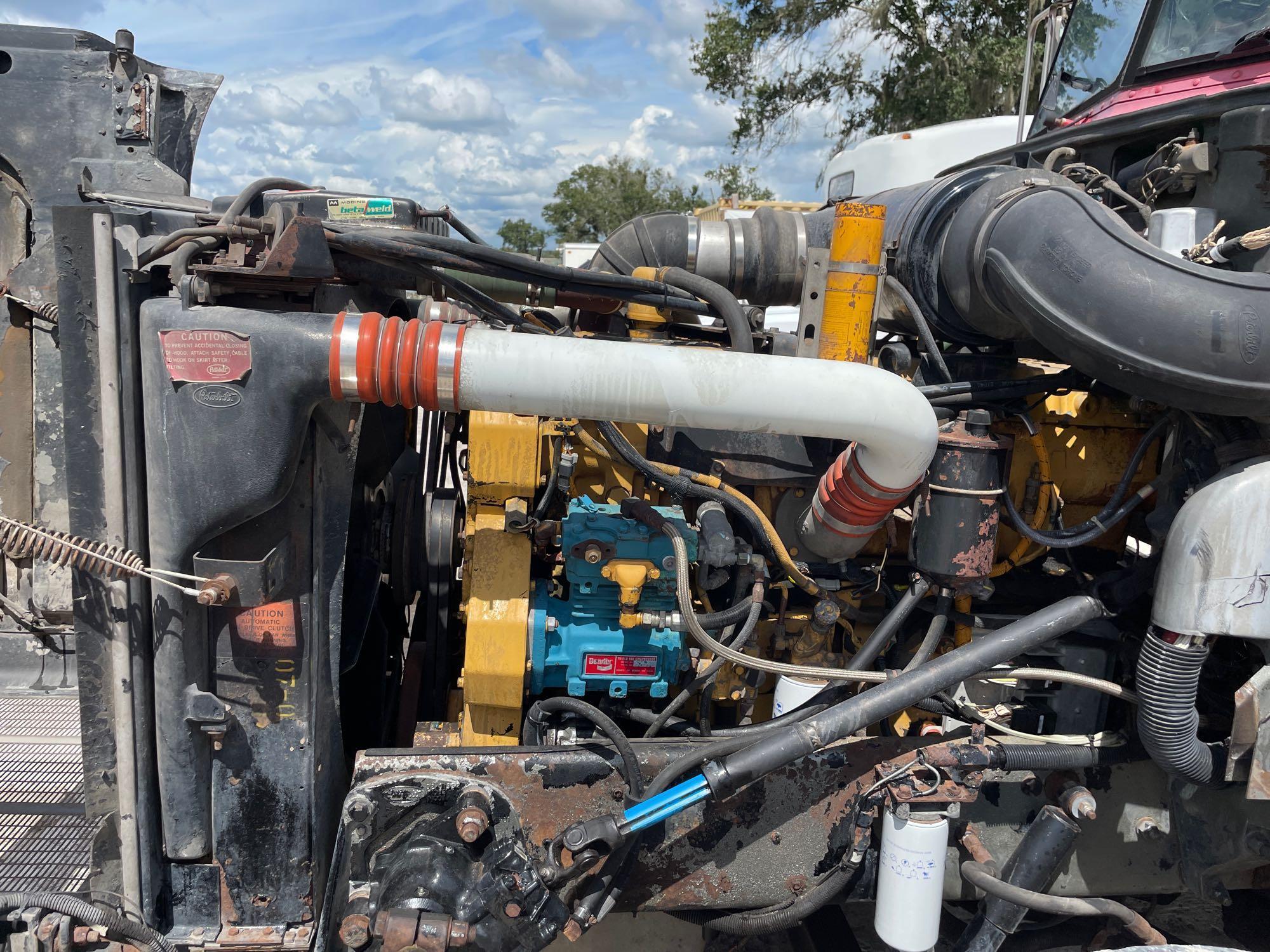 1995 Peterbilt 377 T/A 30 Ton Heavy Haul Wrecker