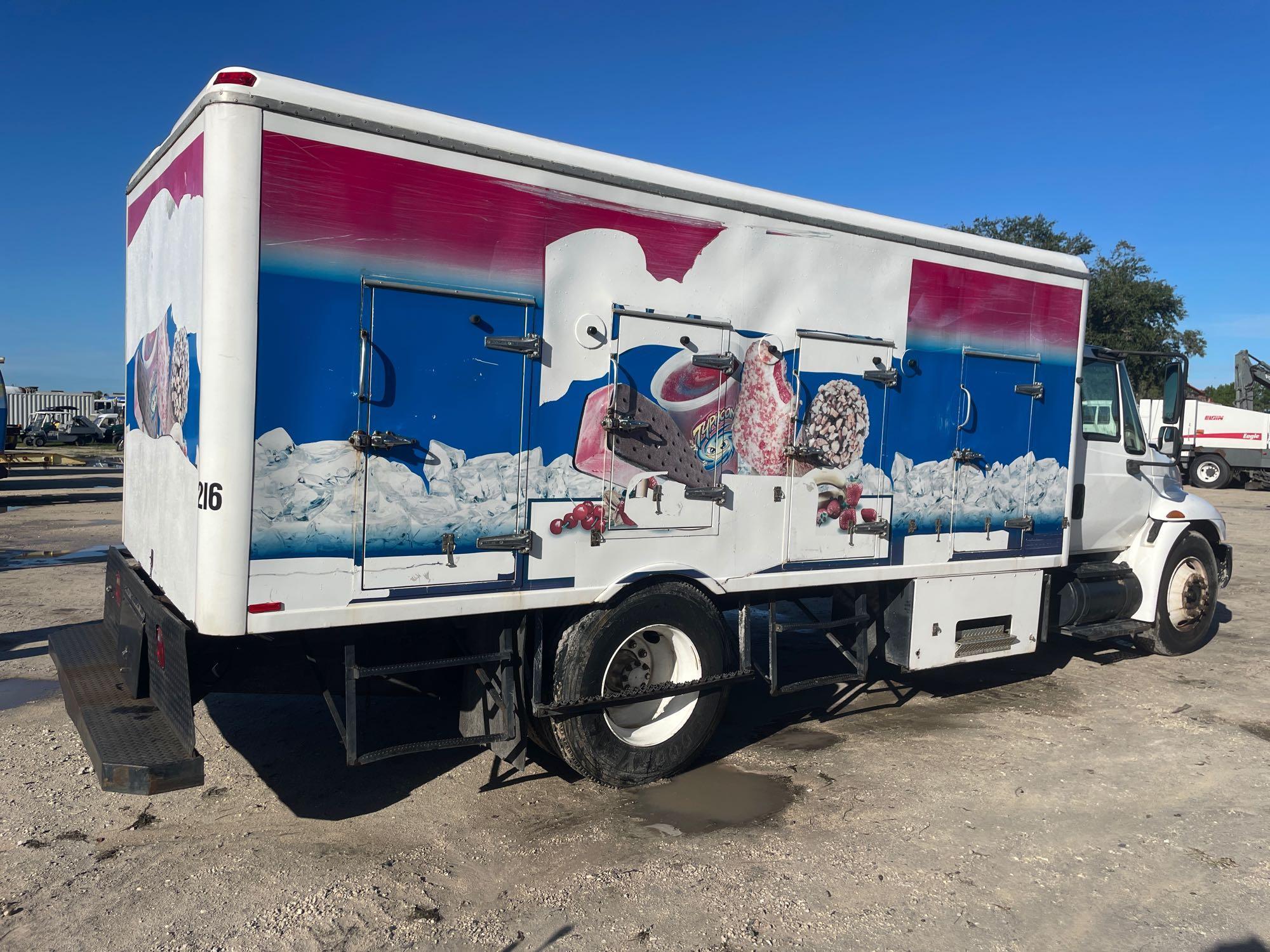 2007 International 4300 Reefer Beverage Truck