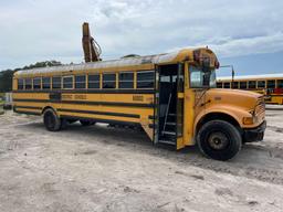 2000 International 3800 72 Passenger Bus