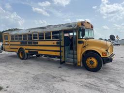 2003 IC Corporation 3000IC Handicap School Bus