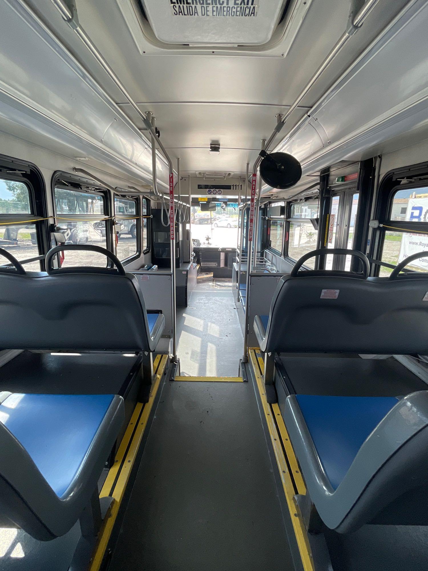 2011 Gillig Low Floor 23+6 Passenger Bus