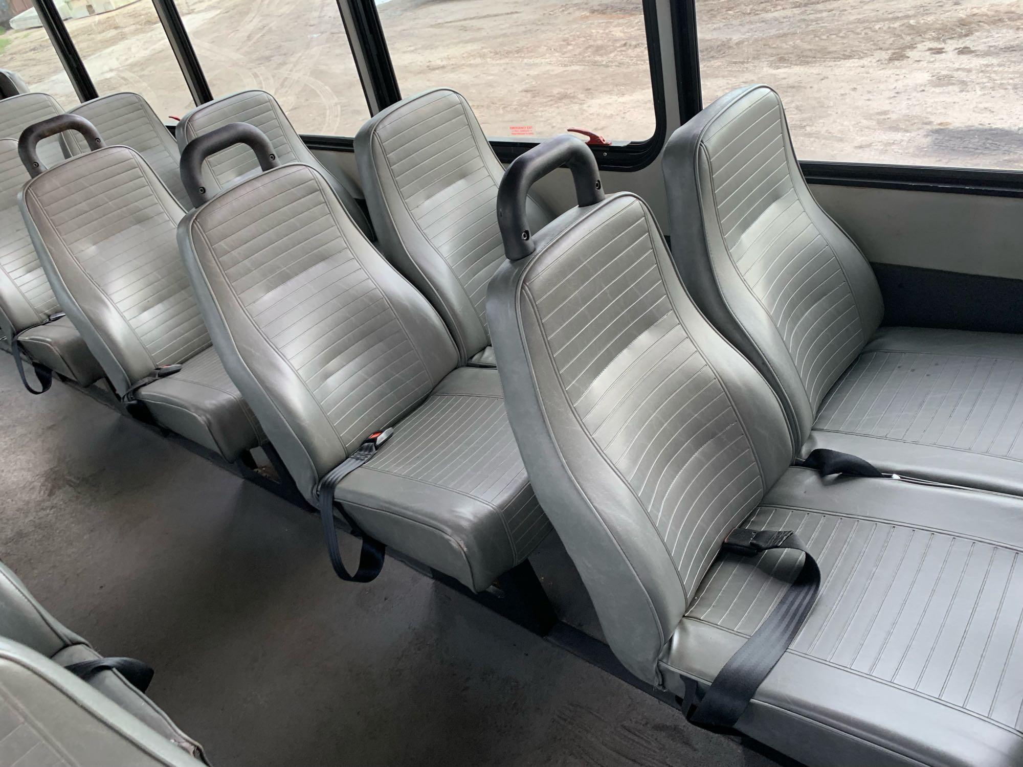 2013 Ford F-550 Handicap Passenger Bus