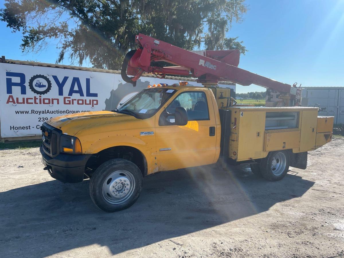 2005 Ford F-450 4x4 42FT Bucket Truck