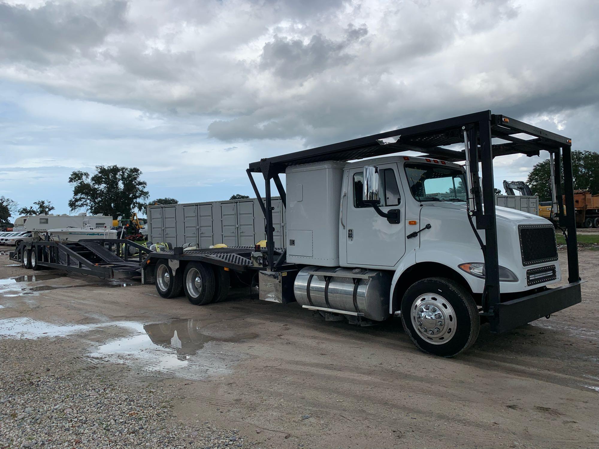 1999 International F-8100 CH T/A Sleeper with Car Hauler