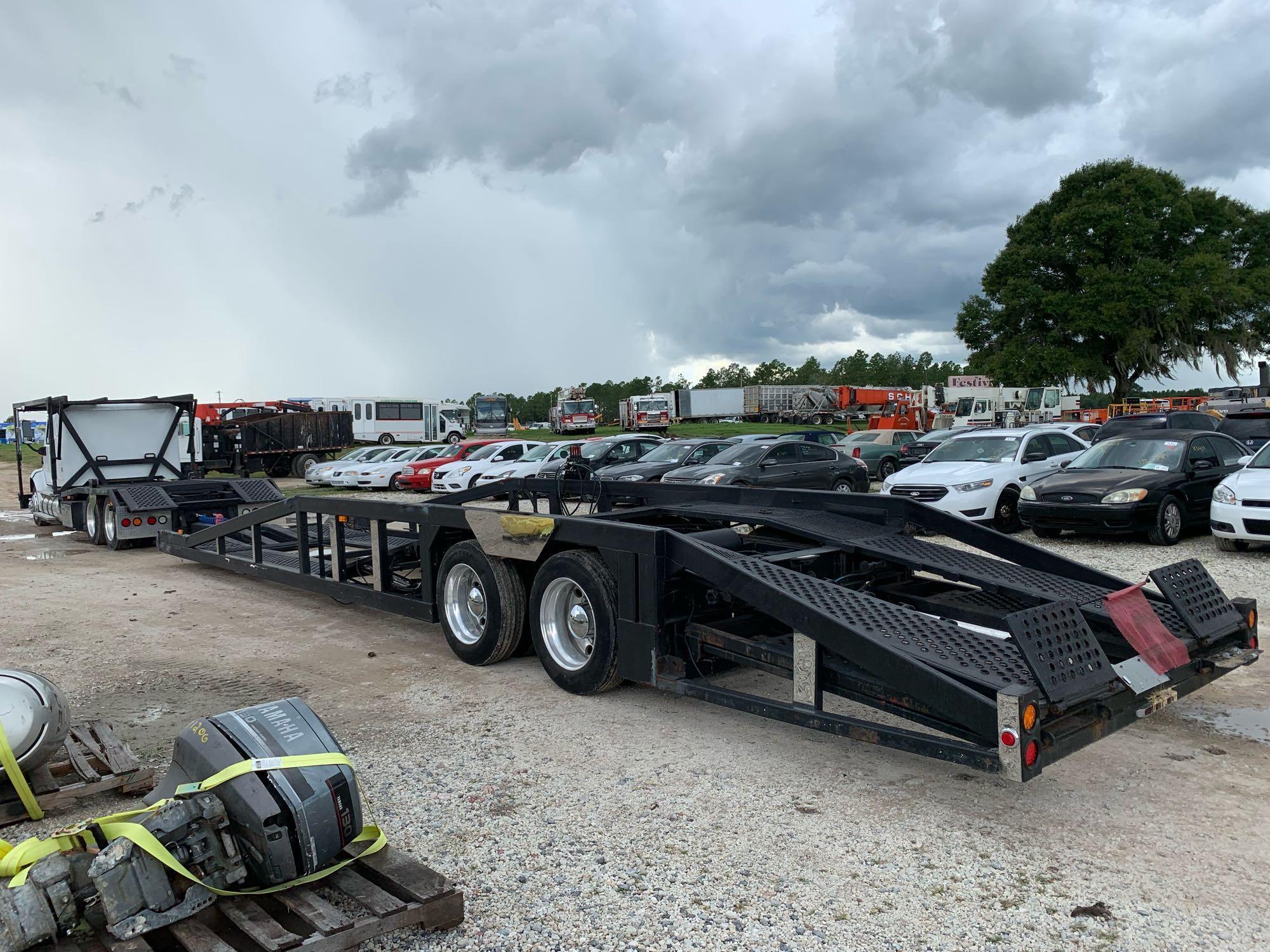 1999 International F-8100 CH T/A Sleeper with Car Hauler