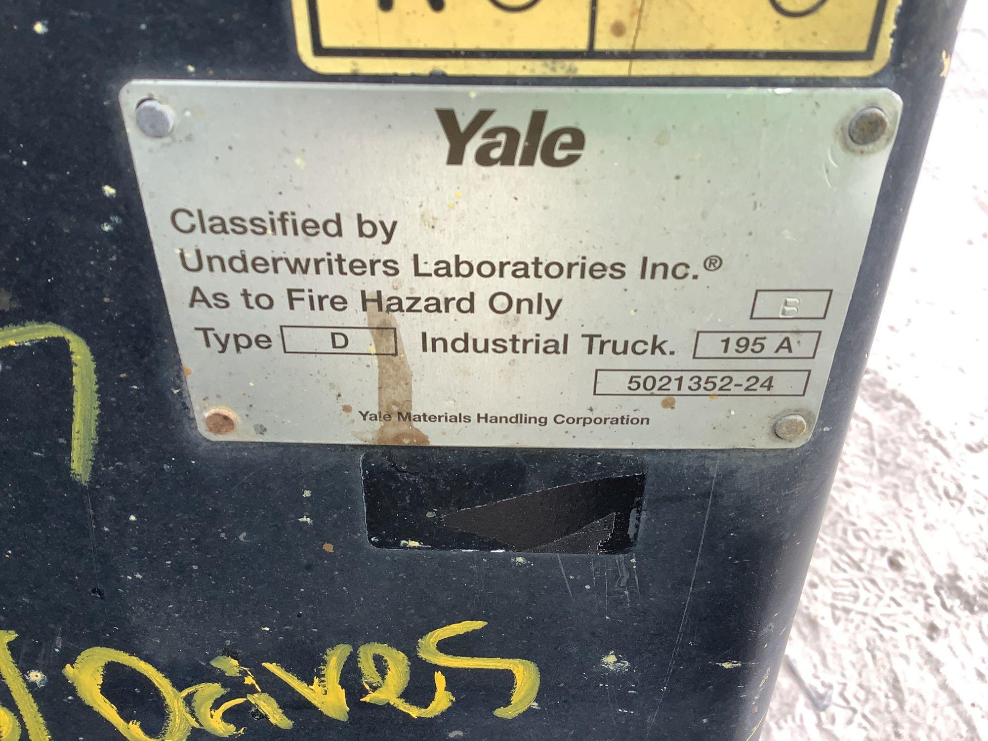 2004 Yale GDP050RG 4,600lb Pneumatic Tire Forklift