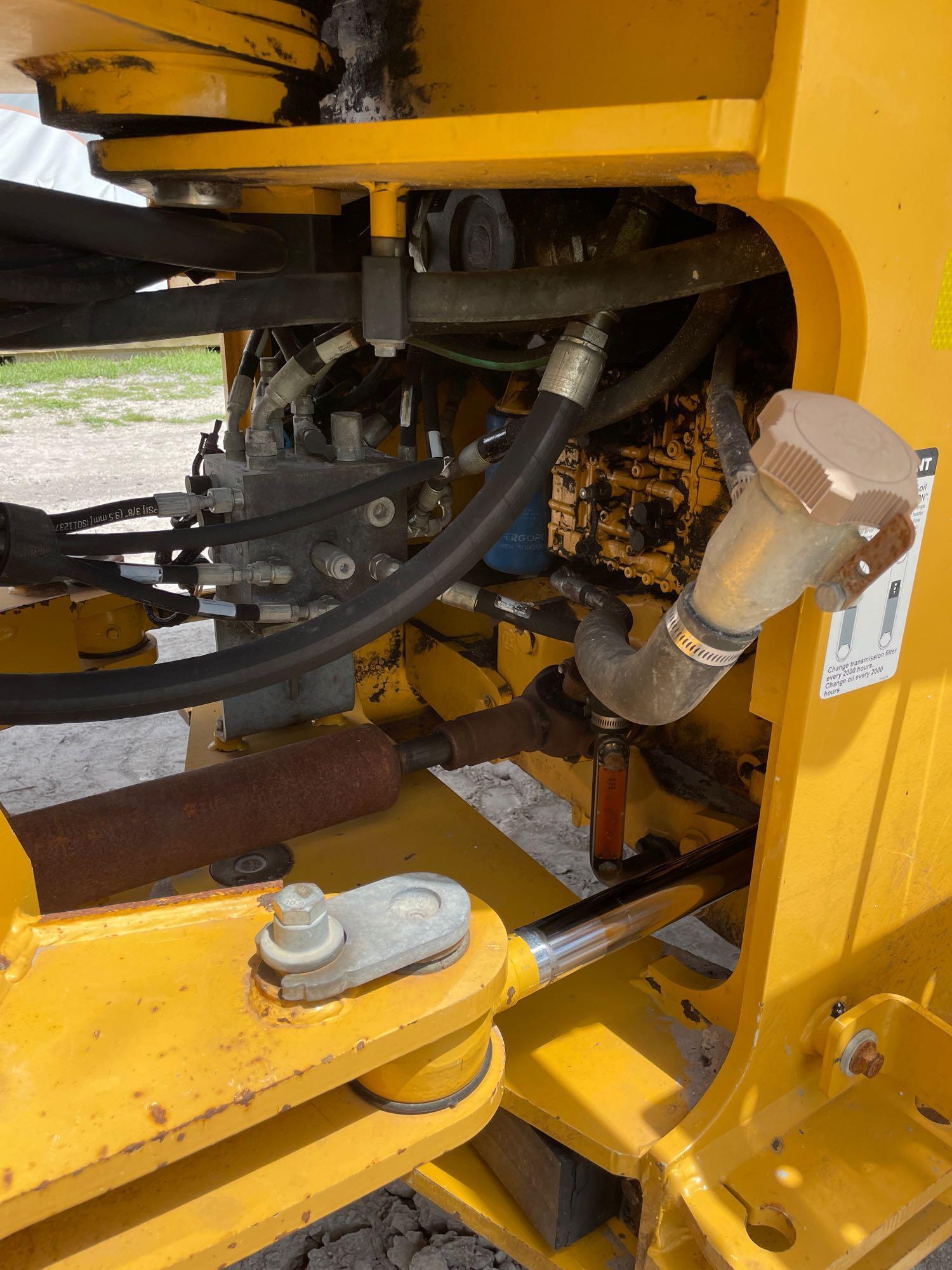 2015 John Deere 544K Articulated Wheel Loader