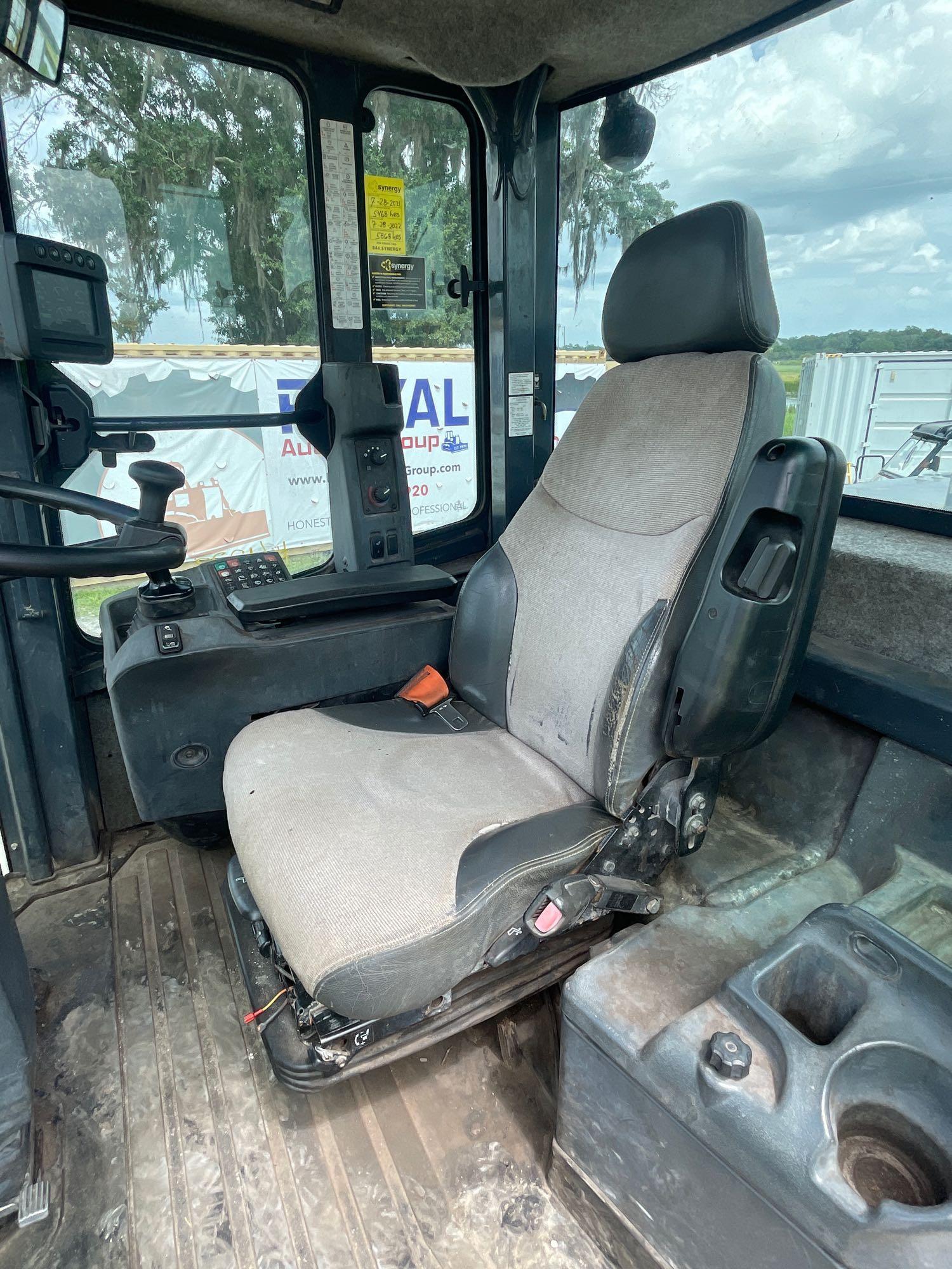 2015 John Deere 544K Articulated Wheel Loader