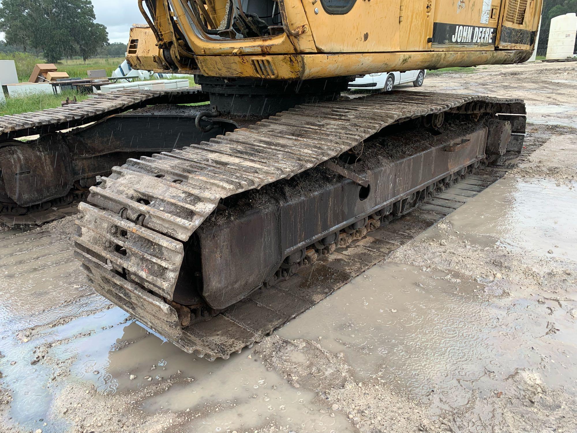 John Deere 892E LC Hydraulic Excavator