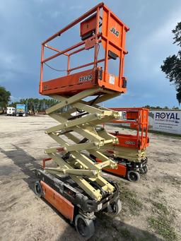 2017 JLG 1932R 24FT Scissor Lift