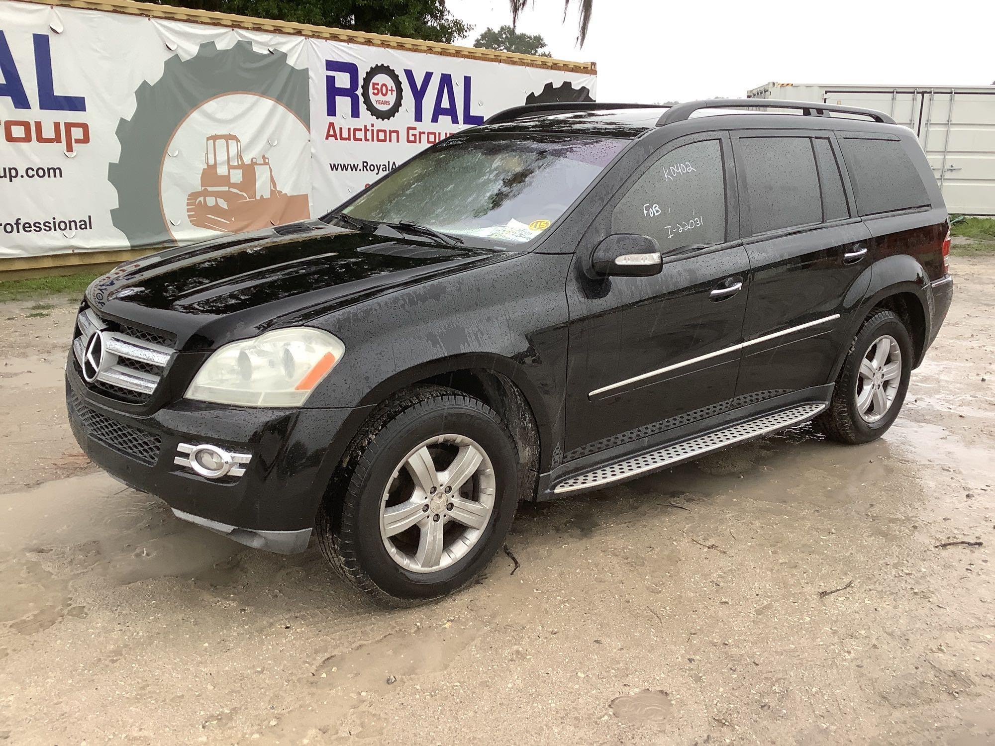 2008 Mercedes-Benz GL-450 AWD Sport Utility Vehicle