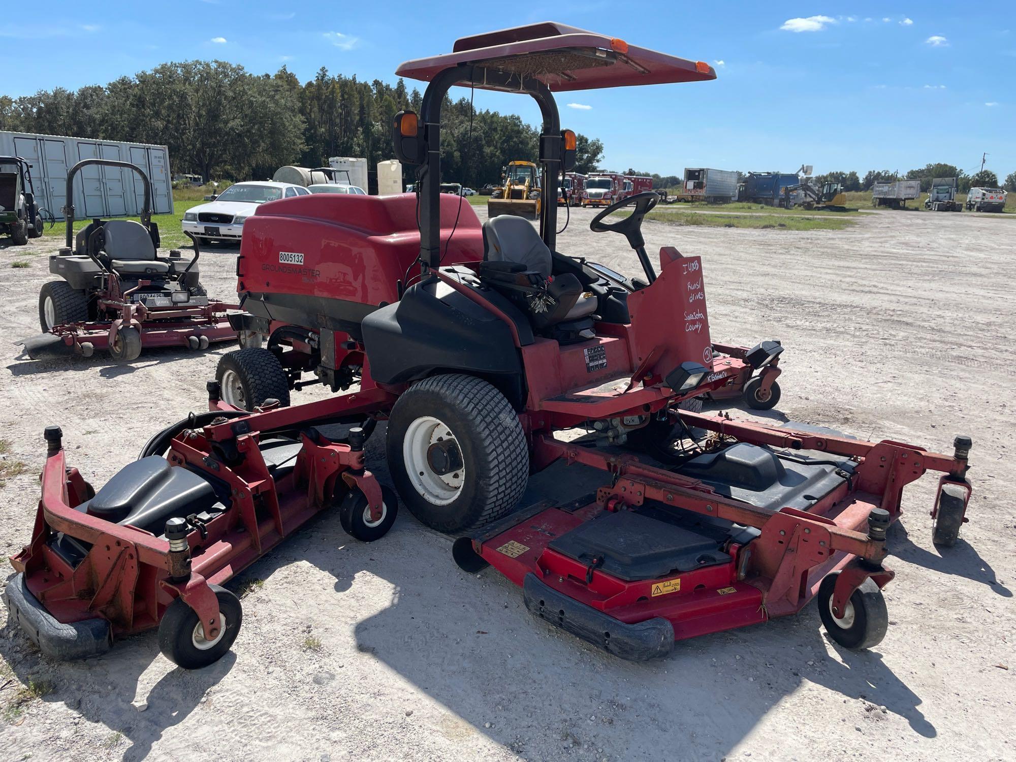 2013 Toro Groundsmaster 5900 16Ft Batwing Mower