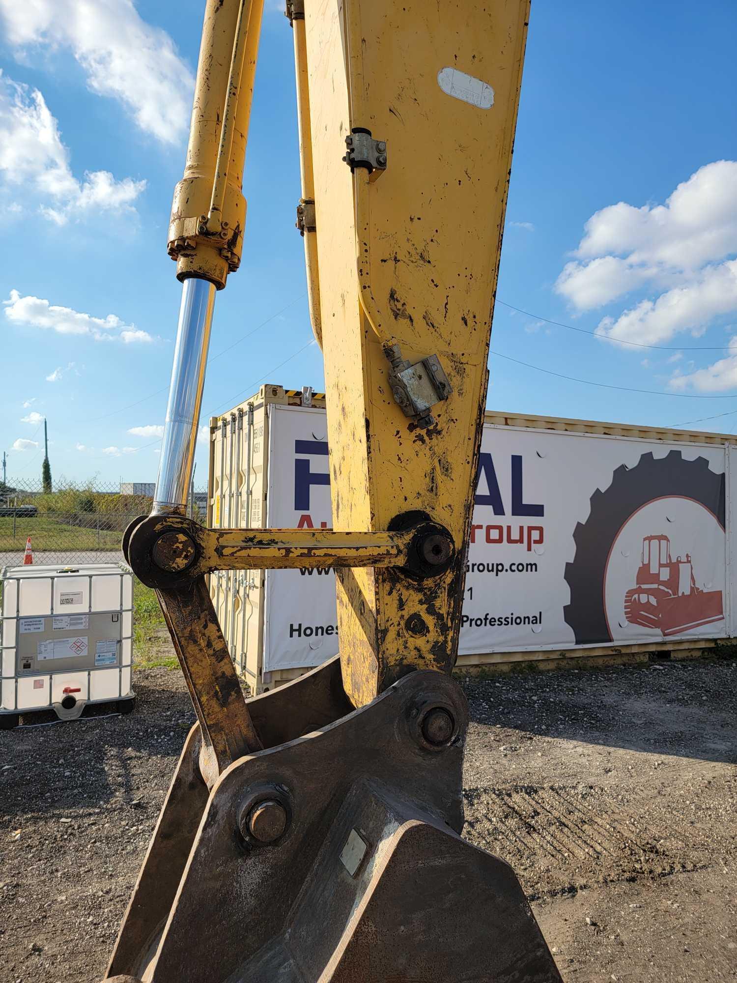 2014 Kobelco SK210LC-9 Hydraulic Excavator