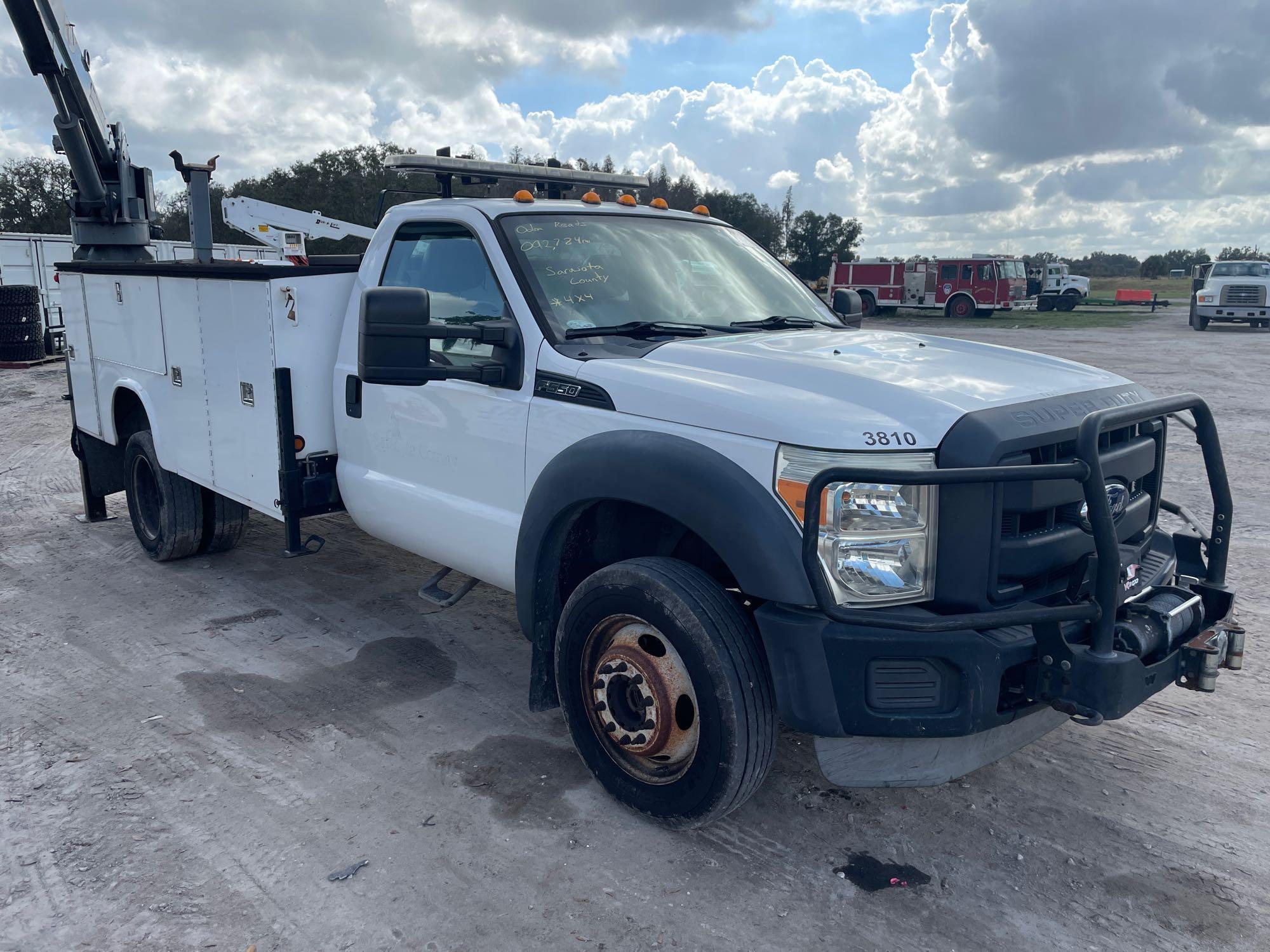 2014 Ford F-550 4x4 Service Crane Truck