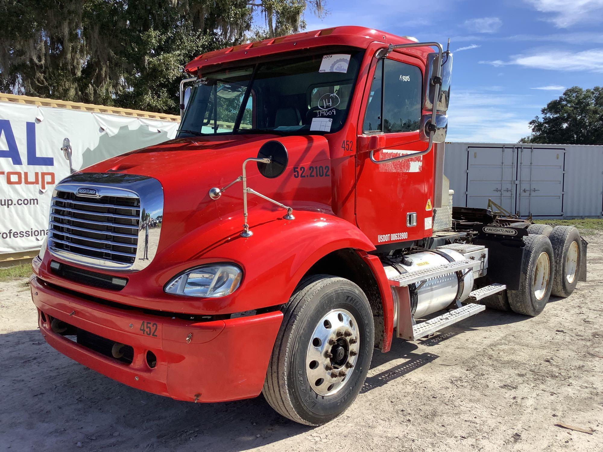 2006 Freightliner Columbia 112 Day Cab Truck
