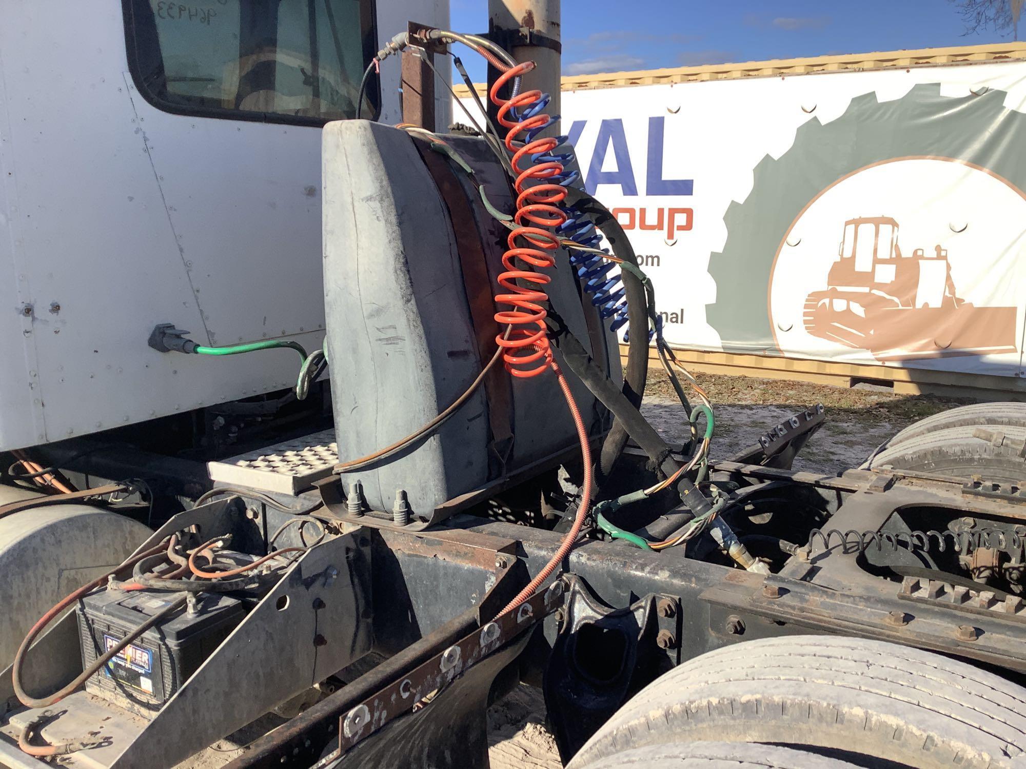 1994 International 9400 Wet Line Day Cab Truck Tractor