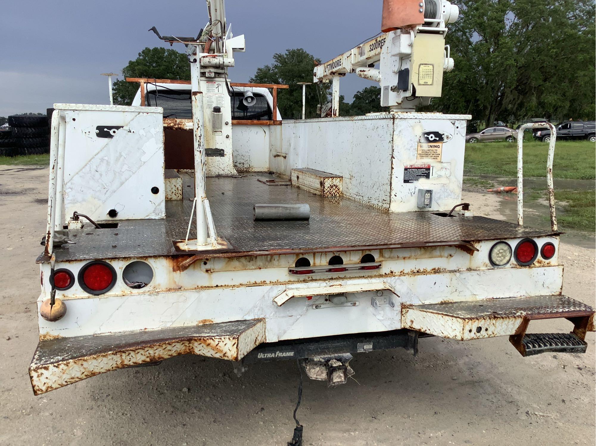 2008 Ford F-550 Crane Service Bucket Truck