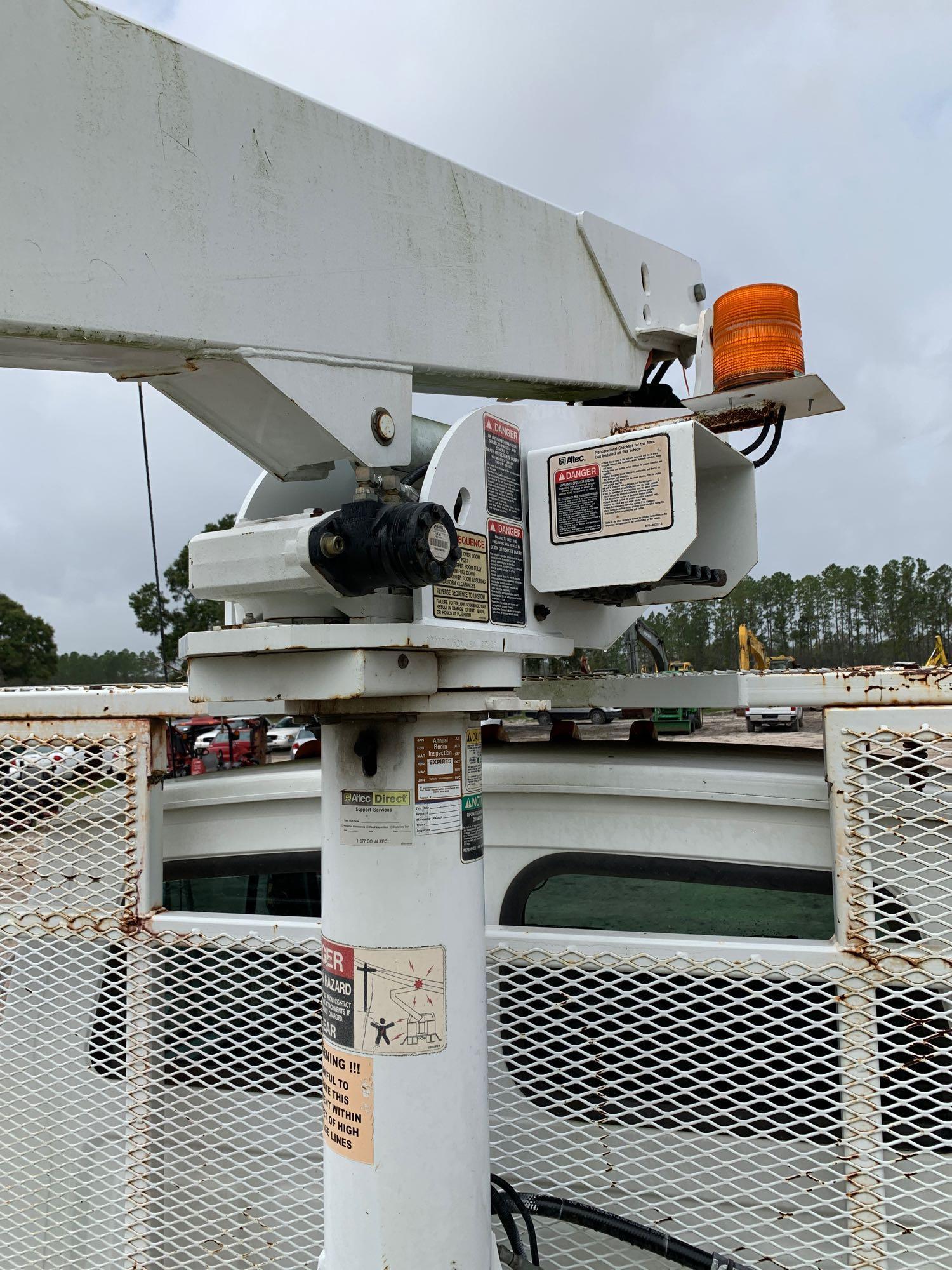 2004 Sterling Acterra Bucket Service Crane Truck