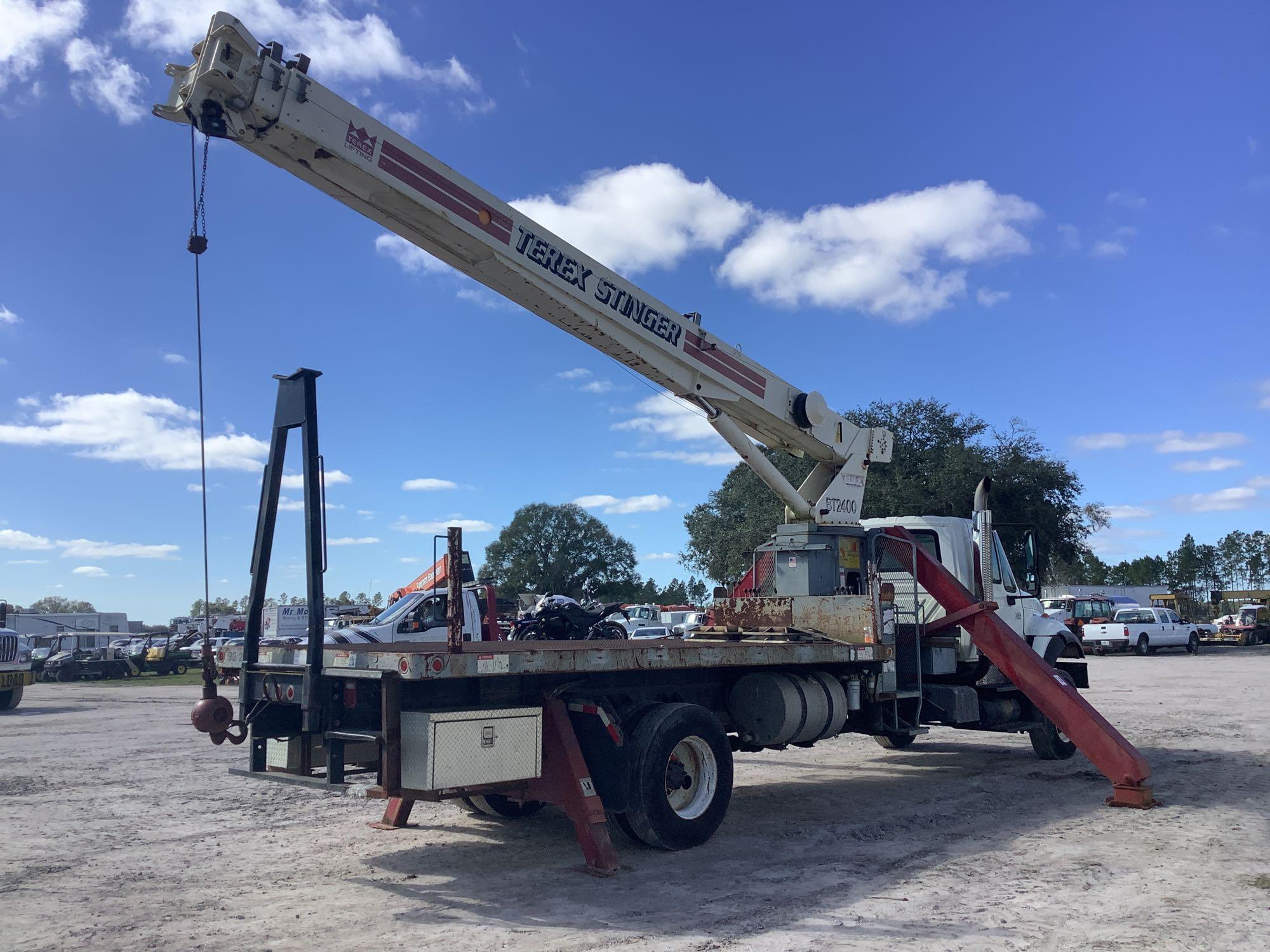 2003 International 7300 Terex 24,000LB Boom Truck