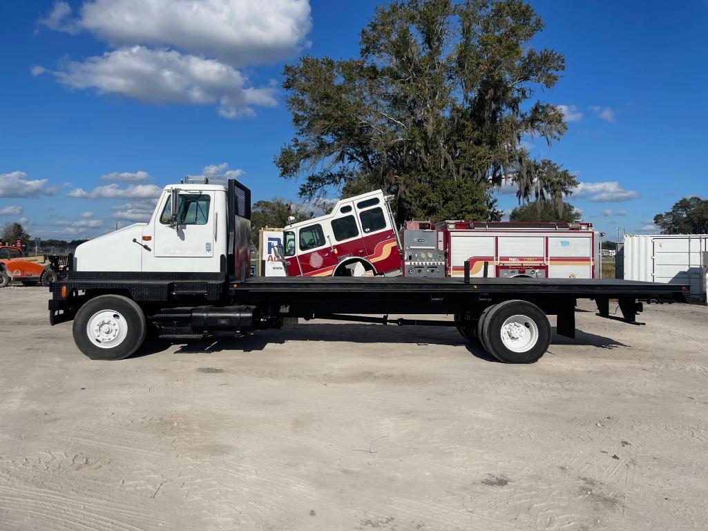 2001 International 4700 Single Seater Flatbed Truck