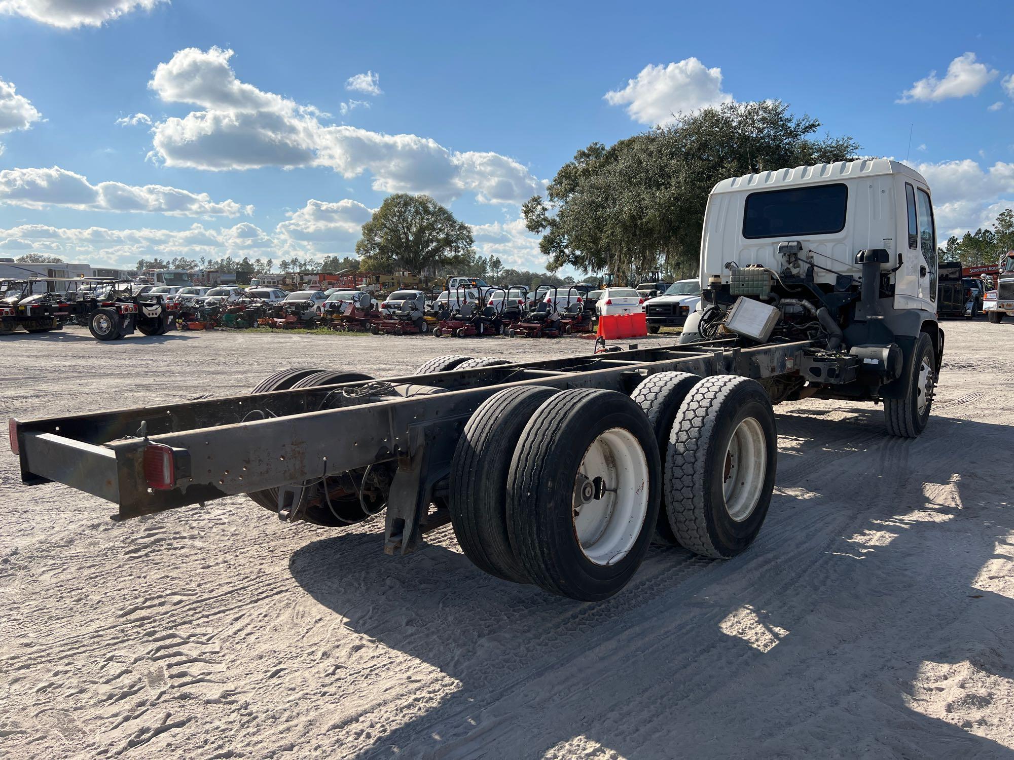 2005 GMC T7500 T/A Cab and Chassis Truck