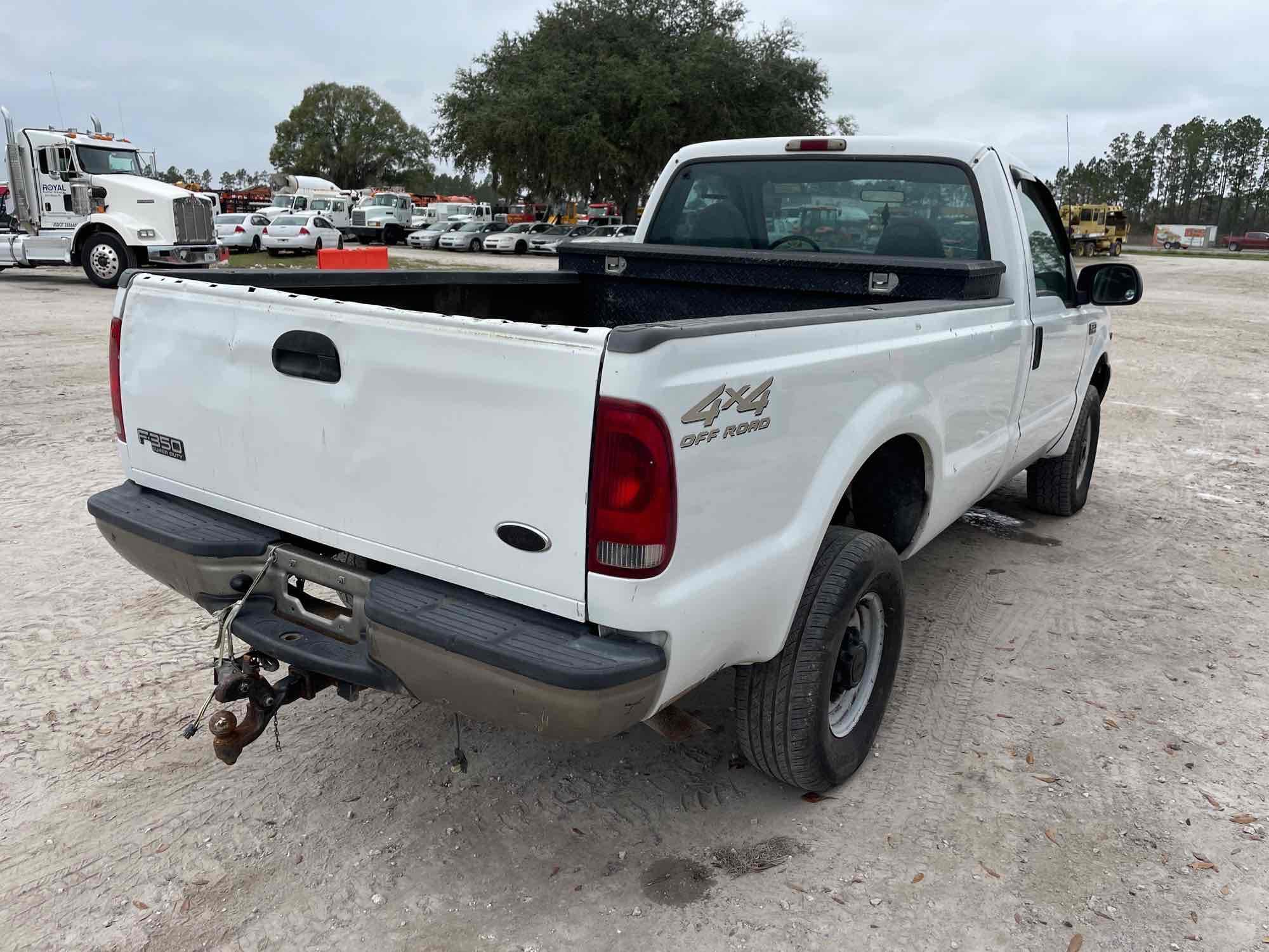 2001 Ford F-350 4x4 Reg Cab Pickup Truck