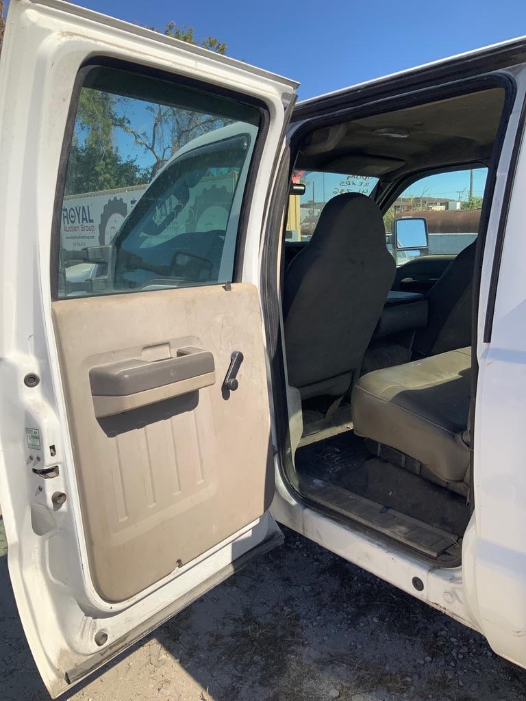 2008 Ford F-350 Crew Cab Service Truck