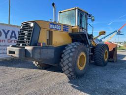 Komatsu WA400 Articulated Wheel Loader