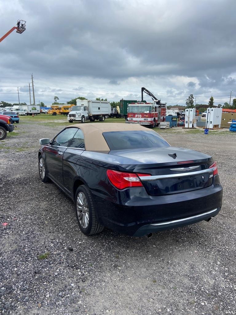 2011 Chrysler 200 Coupe Convertible