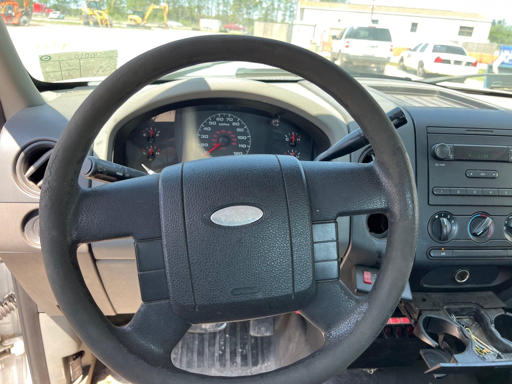 2007 Ford F-150 Ext. Cab Pickup Truck