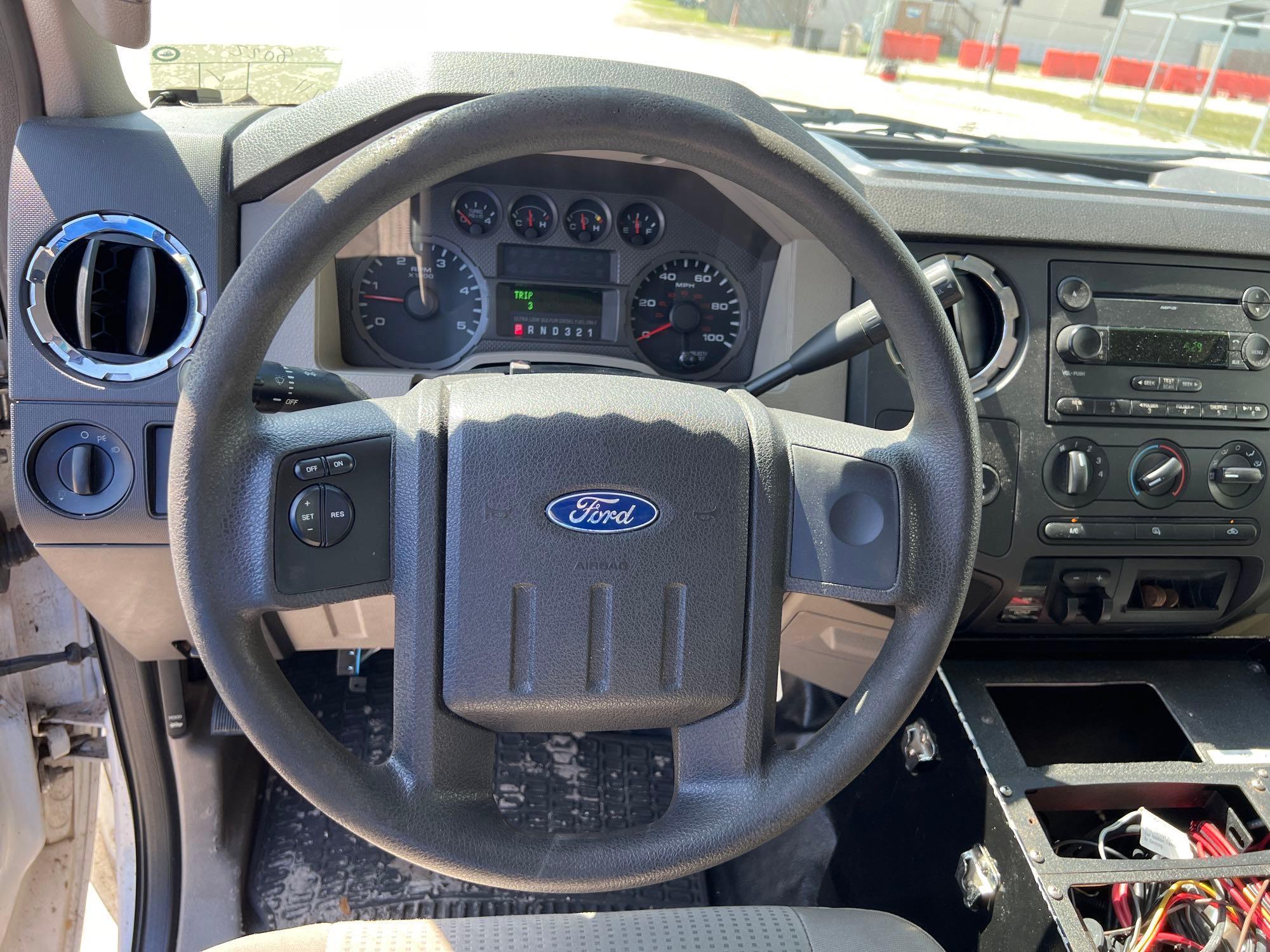 2008 Ford F-250 4x4 Crew Cab Pickup Truck - NO BUYER PREMIUM ON THIS ITEM
