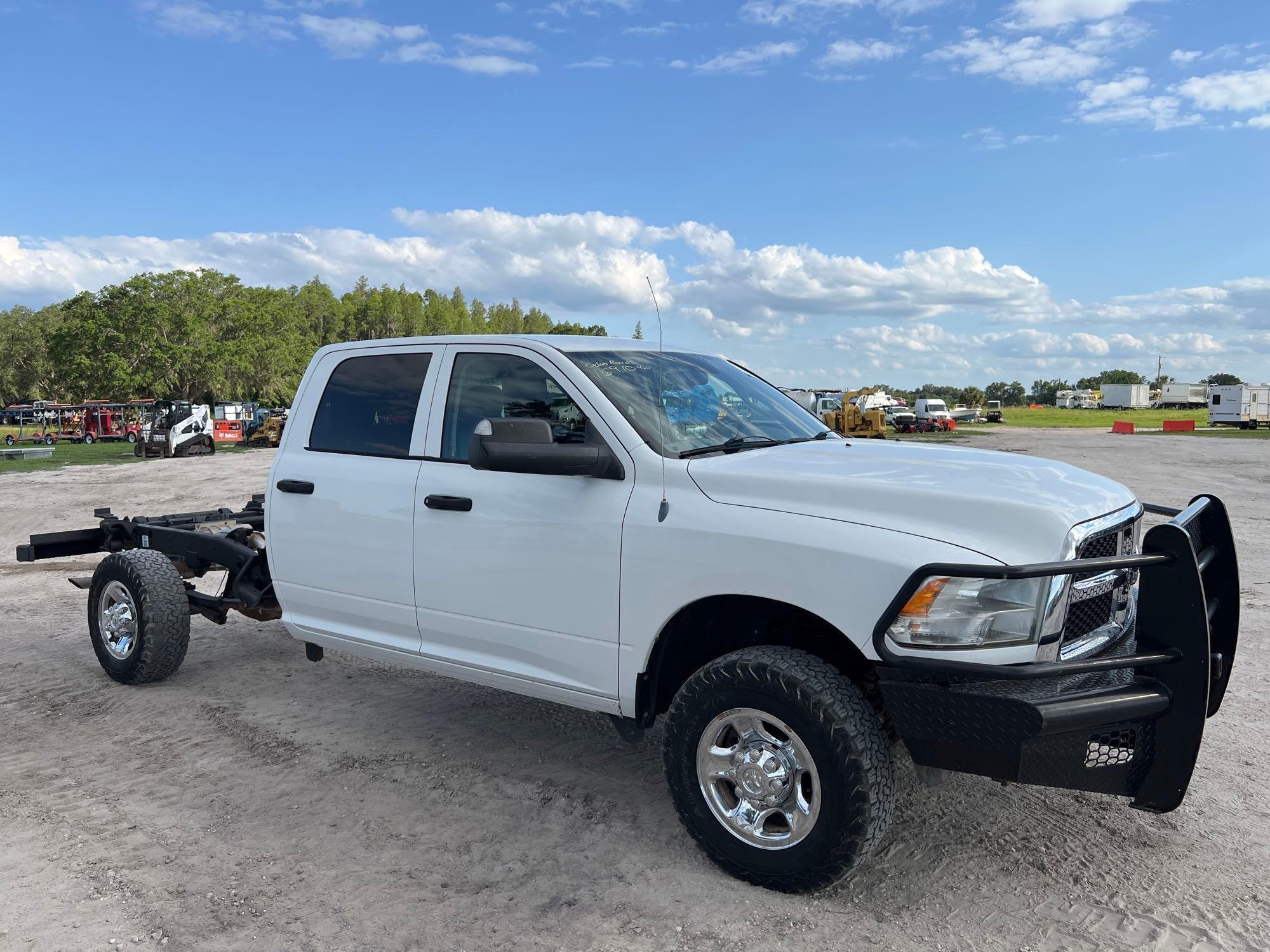 2013 Dodge Ram 4x4 Crew Cab and Chassis