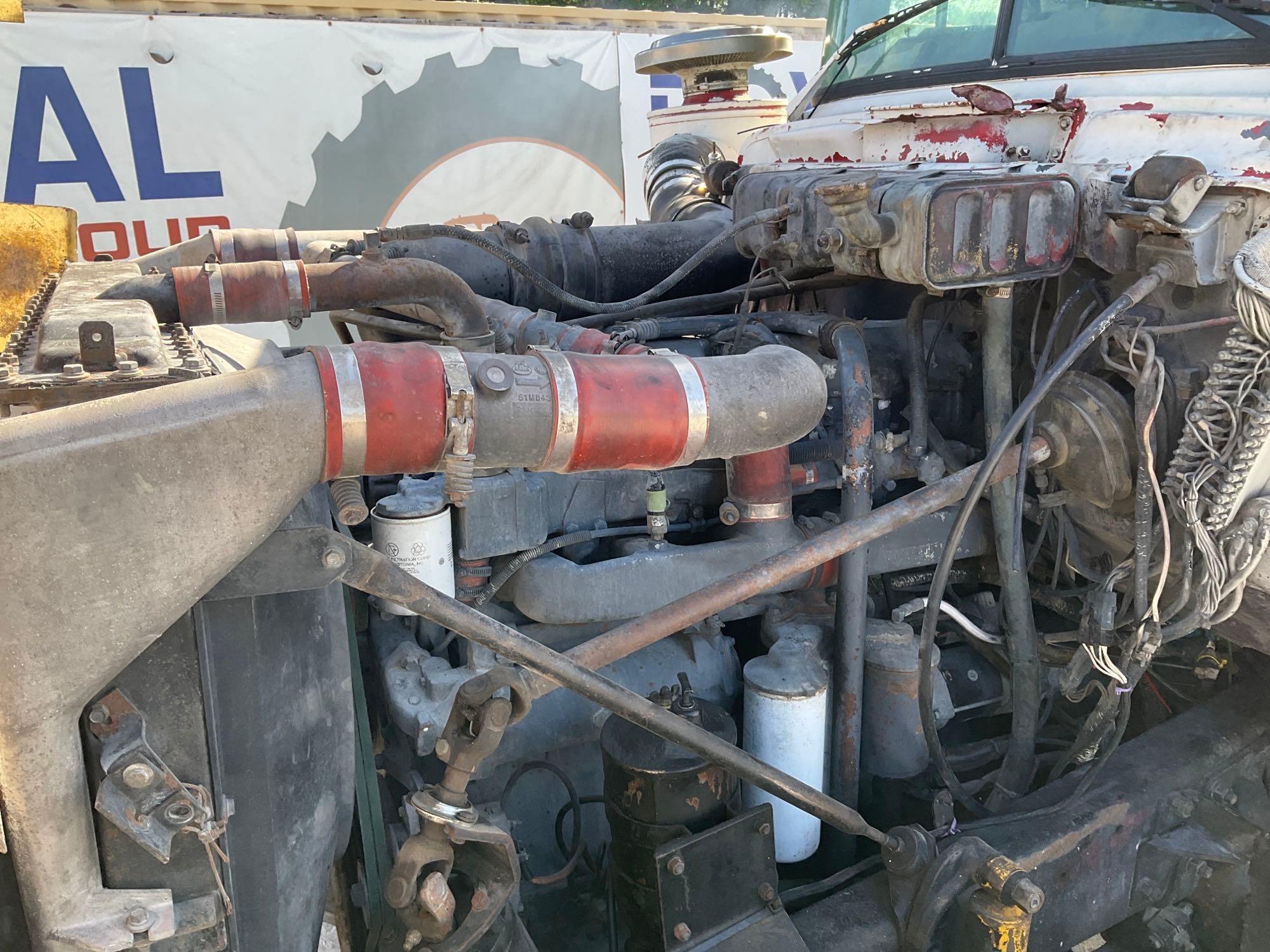 1993 Mack RD688S Tri-Axle Dump Truck