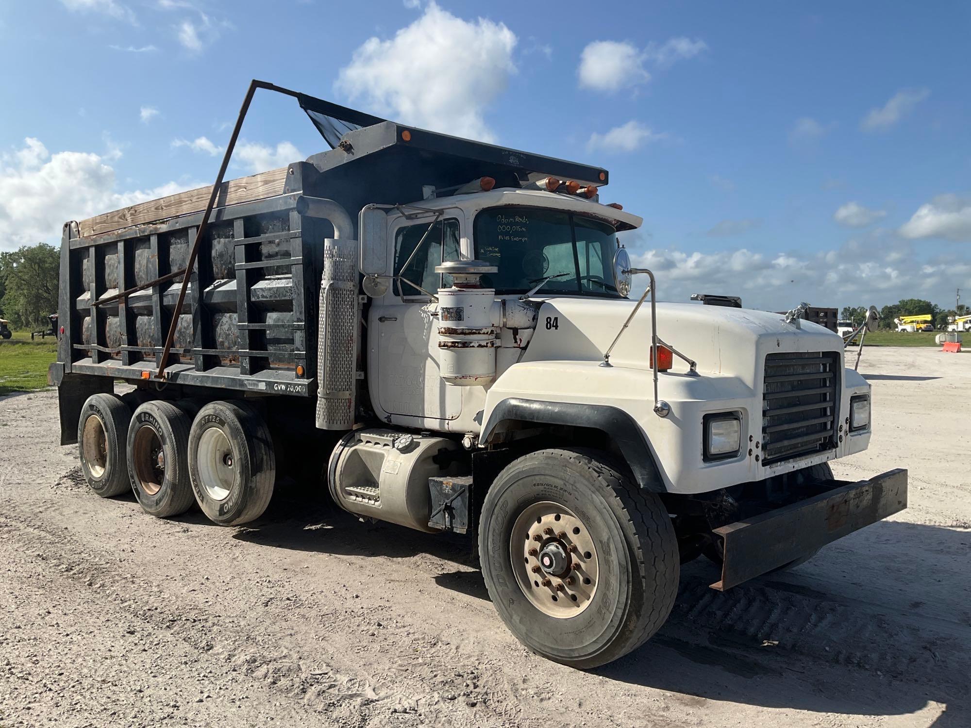 1993 Mack RD688S Tri-Axle Dump Truck