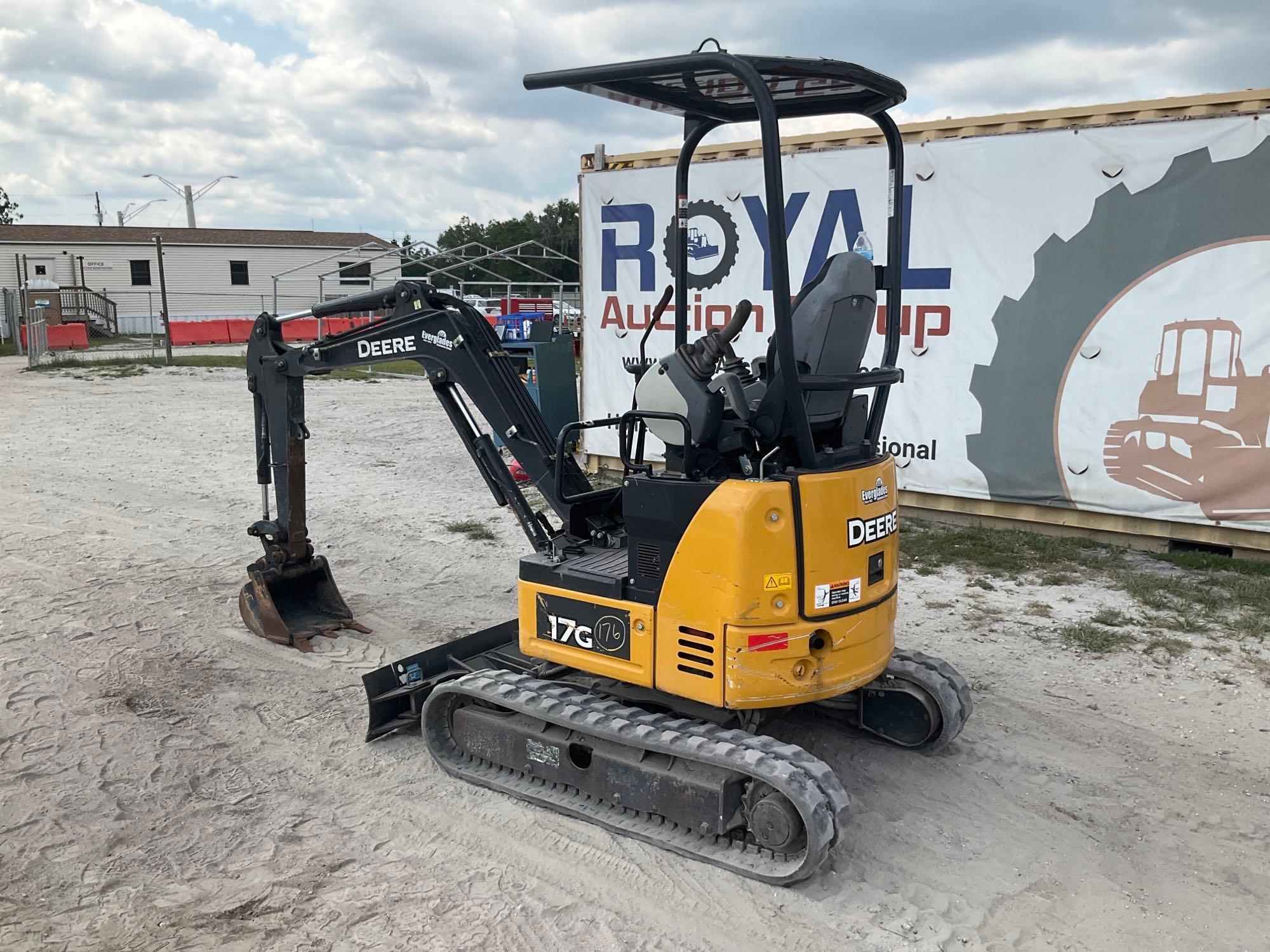 2019 John Deere 17G Hydraulic Mini Excavator