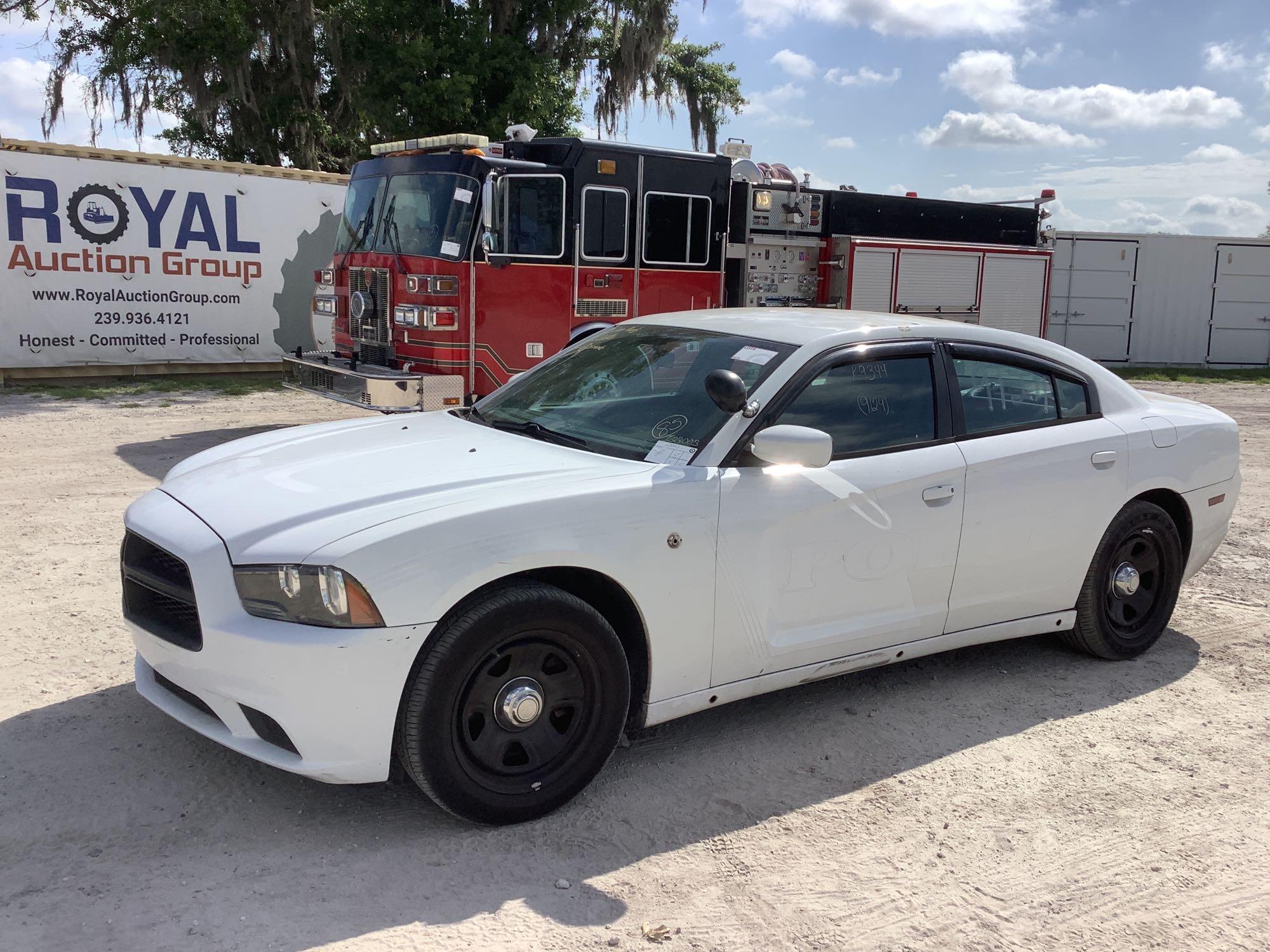 2014 Dodge Charger 4 Door Police Cruiser